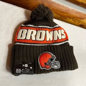 New Era Browns Pom Beanie - Brown and Orange